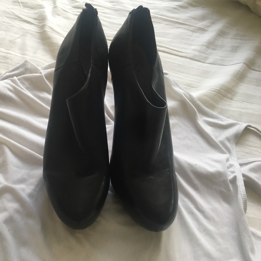 Vince Camuto Leather Booties