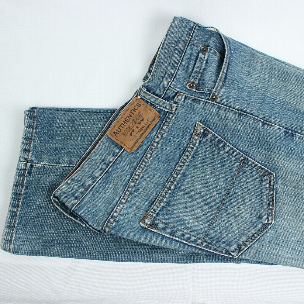 Men's Levi's Signature jeans size 32x30