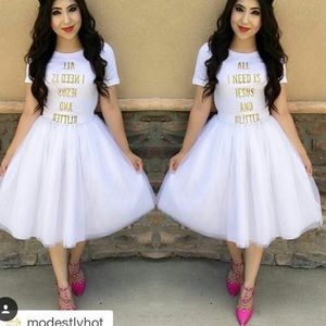 WHITE tulle skirt