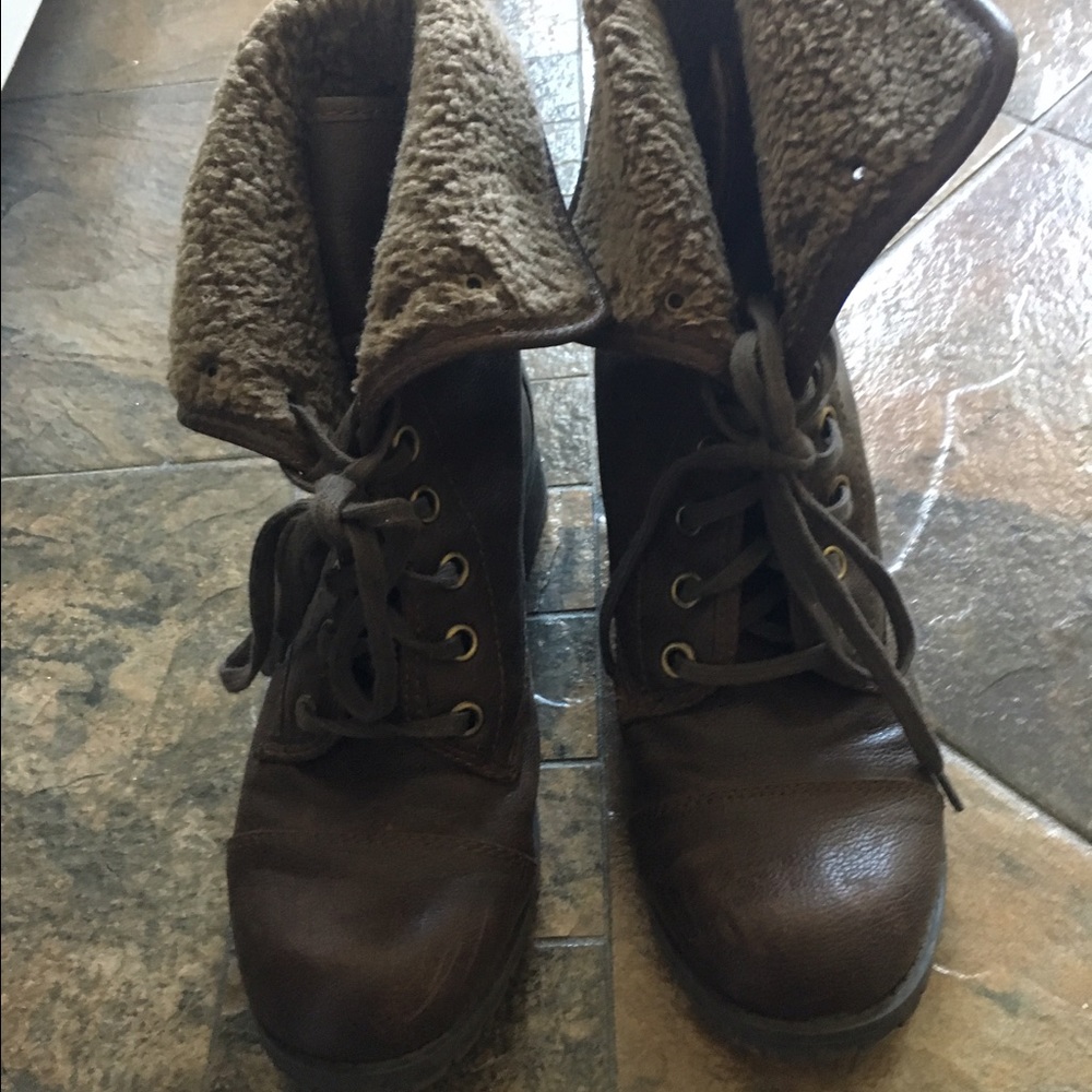 Fergalicous brown boots