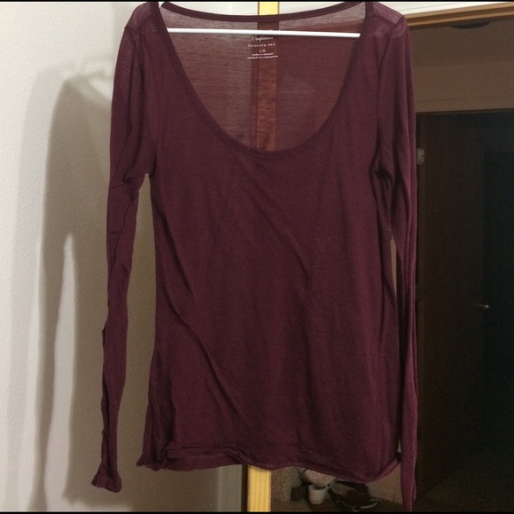Maroon American eagle outfitters top size lg - Picture 1 of 2