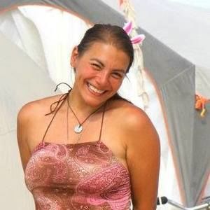 Meet your Posher, Monica