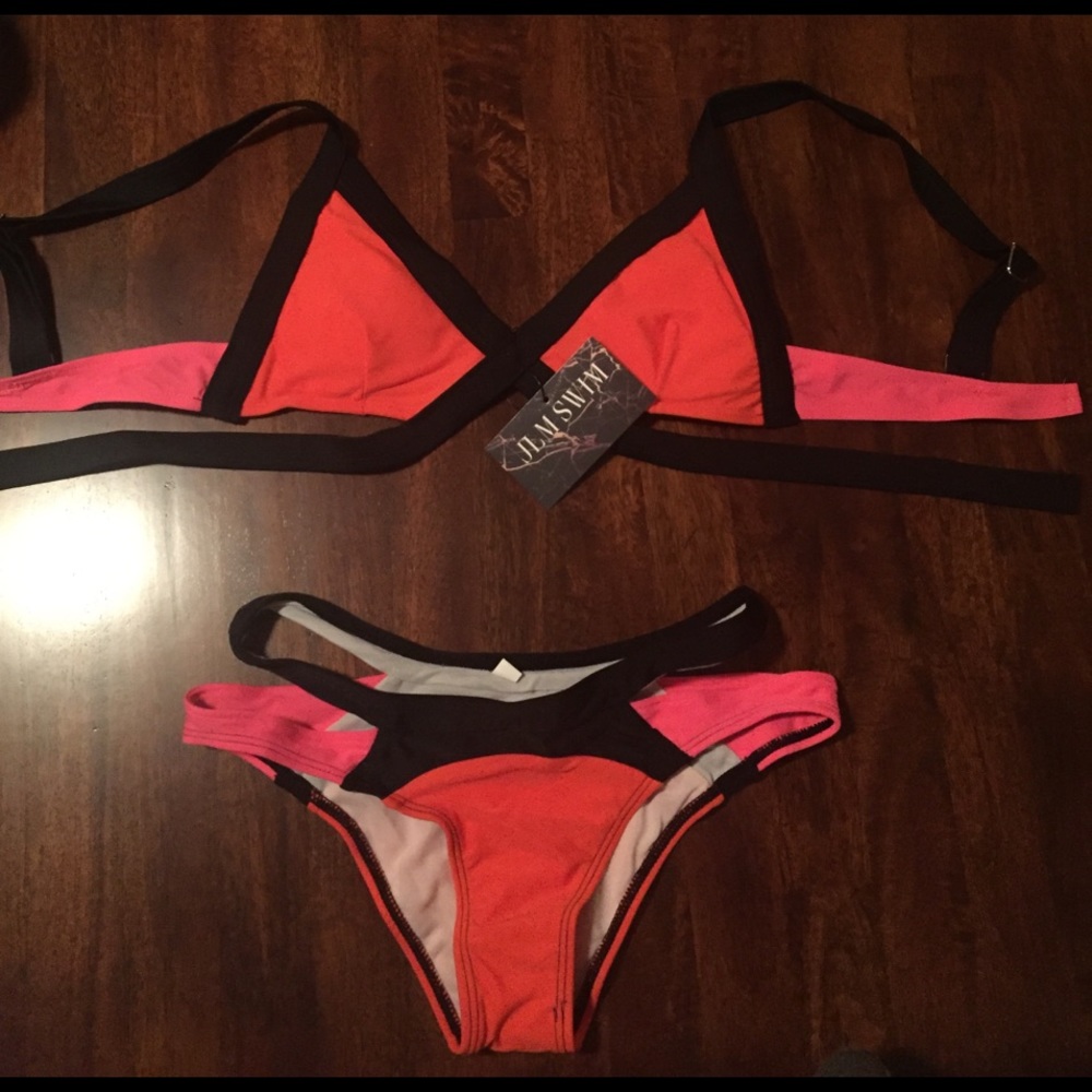 SMALL LEFT • Black, Pink & Orange Strappy Bikini • - Picture 4 of 8