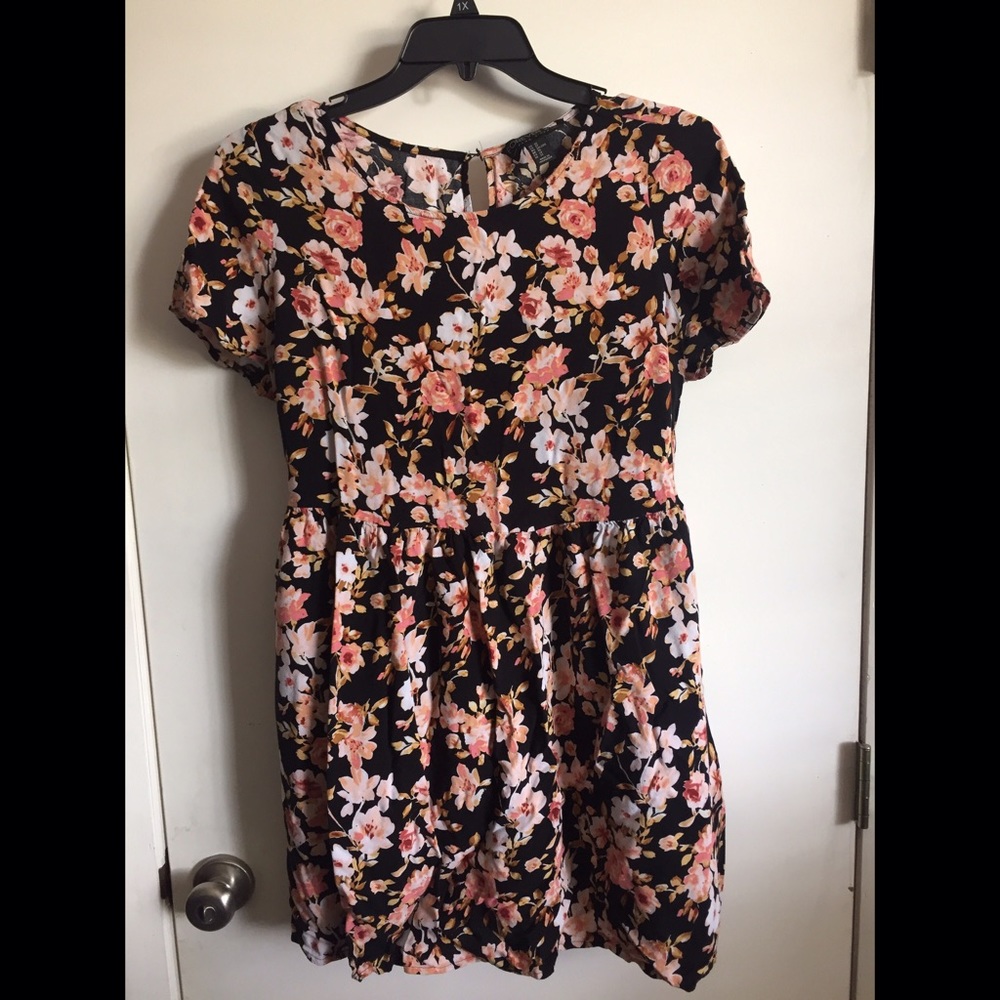 Forever 21 Plus Size Floral Skater Dress