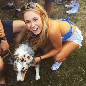 Meet your Posher, Alexis