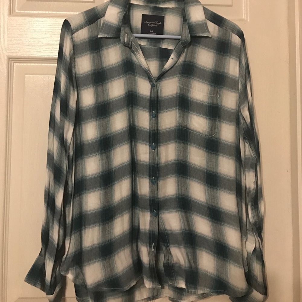 American eagle button down