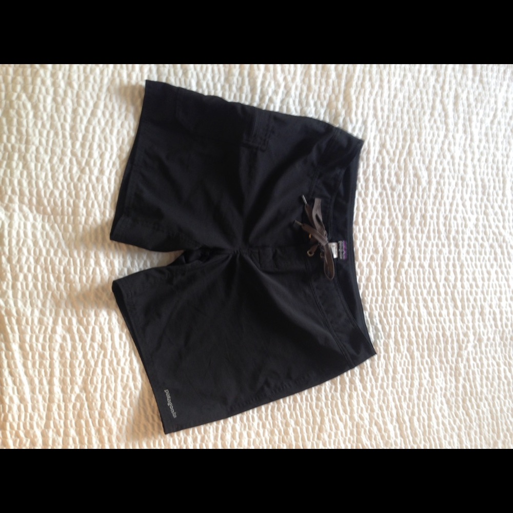 Patagonia nylon shorts🐟