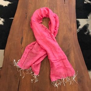 Women's J Crew pink scarf.