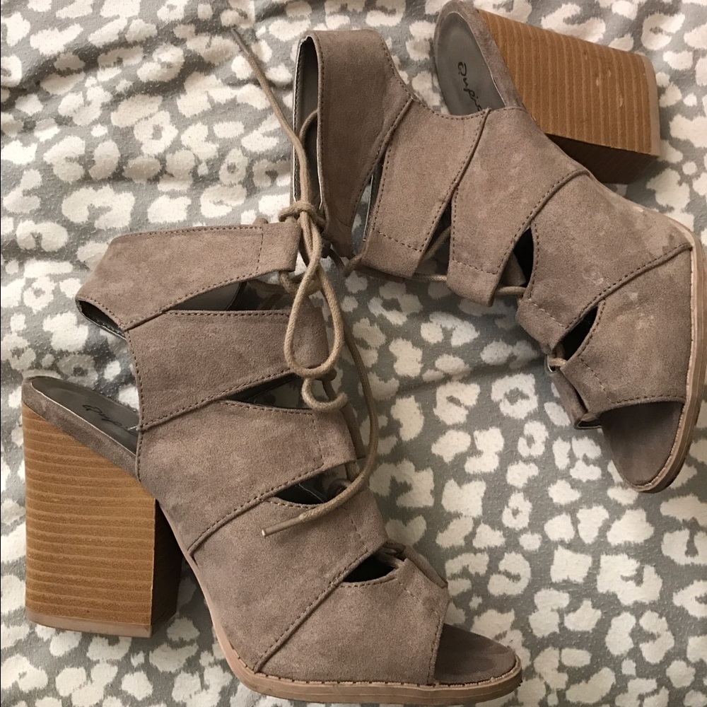 Lace up chunky heels