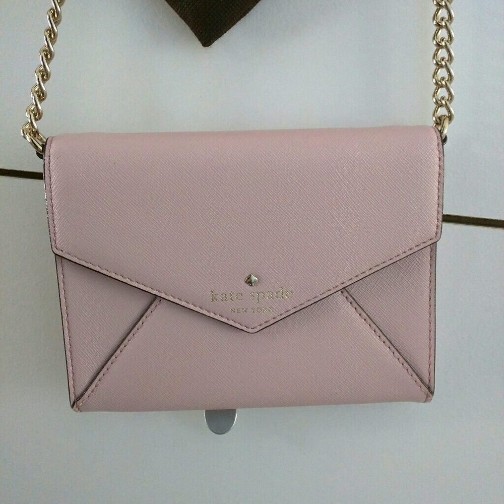 Pink Envelope Crossbody - Picture 2 of 8