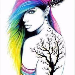 Meet your Posher, Leslie