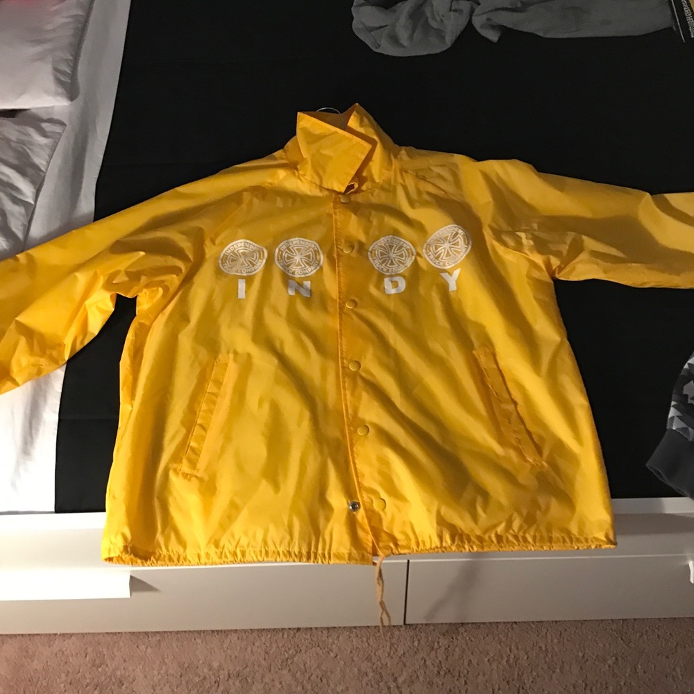 Independent truck jacket FOR SALE 😁