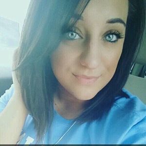 Meet your Posher, Ayonjaleea