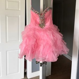 Short pink prom dress