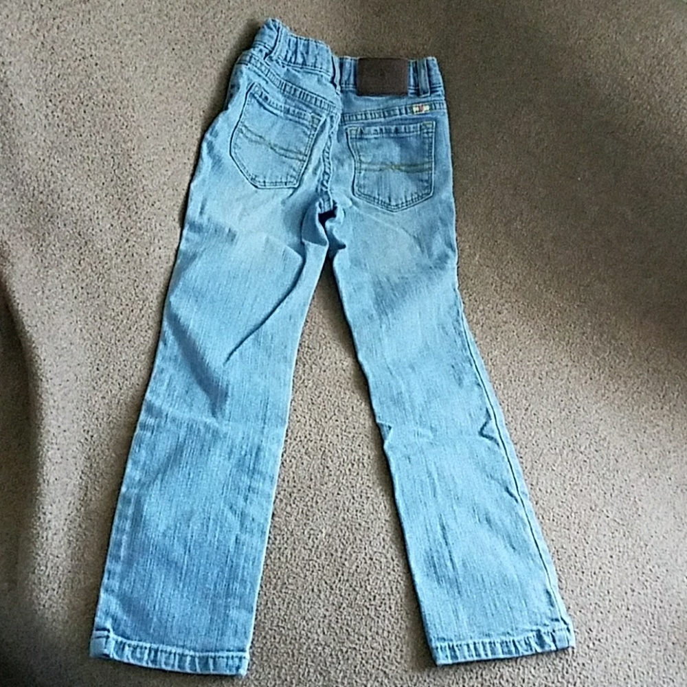 Clothes - Picture 2 of 3