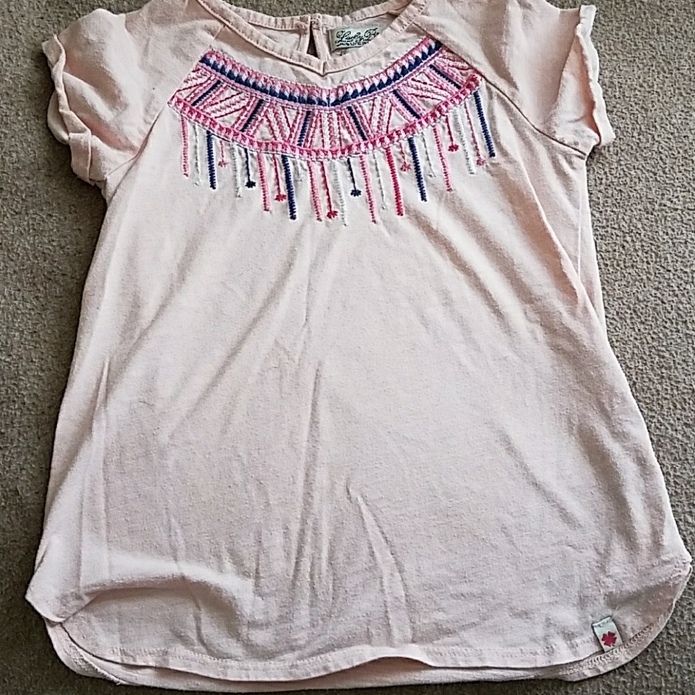 Clothes - Picture 3 of 3