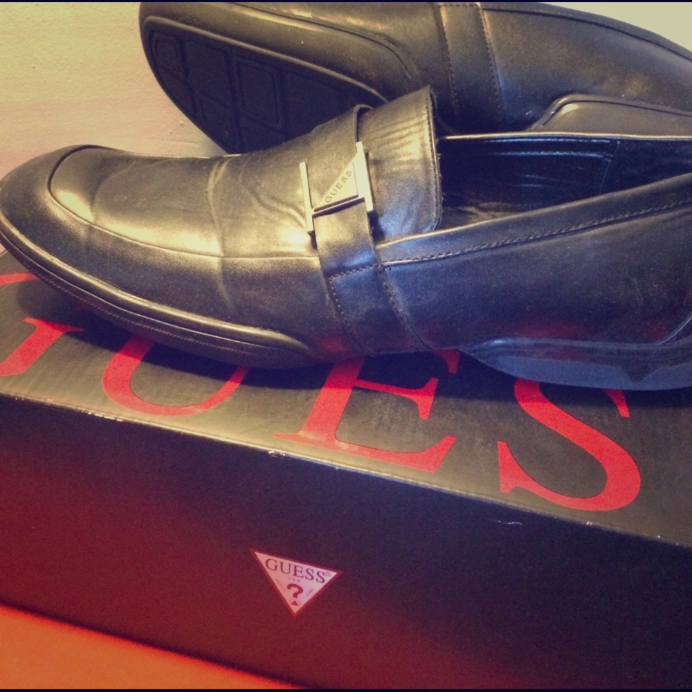 Dress shoes