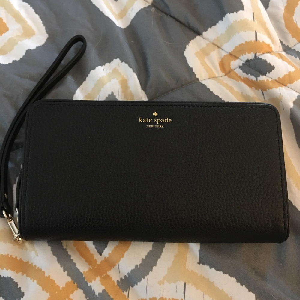 Kate spade wallet all in one