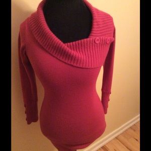 Body C Fushcia Sweater Long w Buttons
