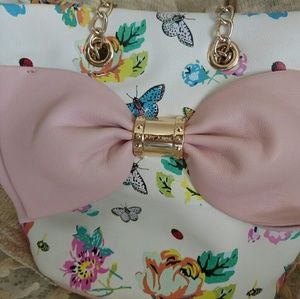 BETSEY JOHNSON PURSE