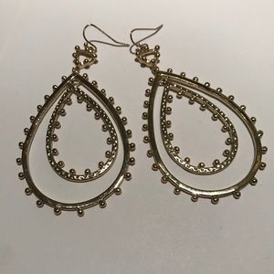 Kendra Scott gold Rumer drop earrings