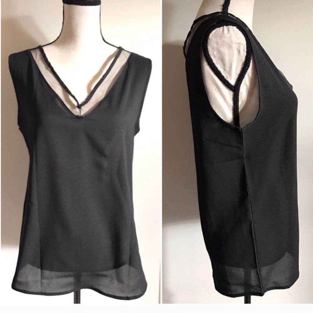 ❤ BOGO Sleeveless Mesh front layer blouse