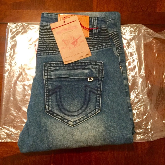 Sold - Picture 3 of 3