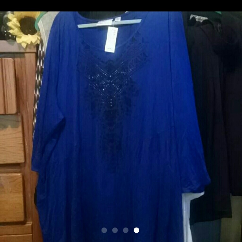 Brand New Avenue Blouse