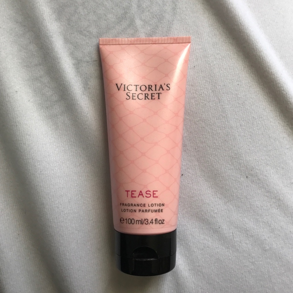 Victoria's Secret Tease Fragrance Lotion
