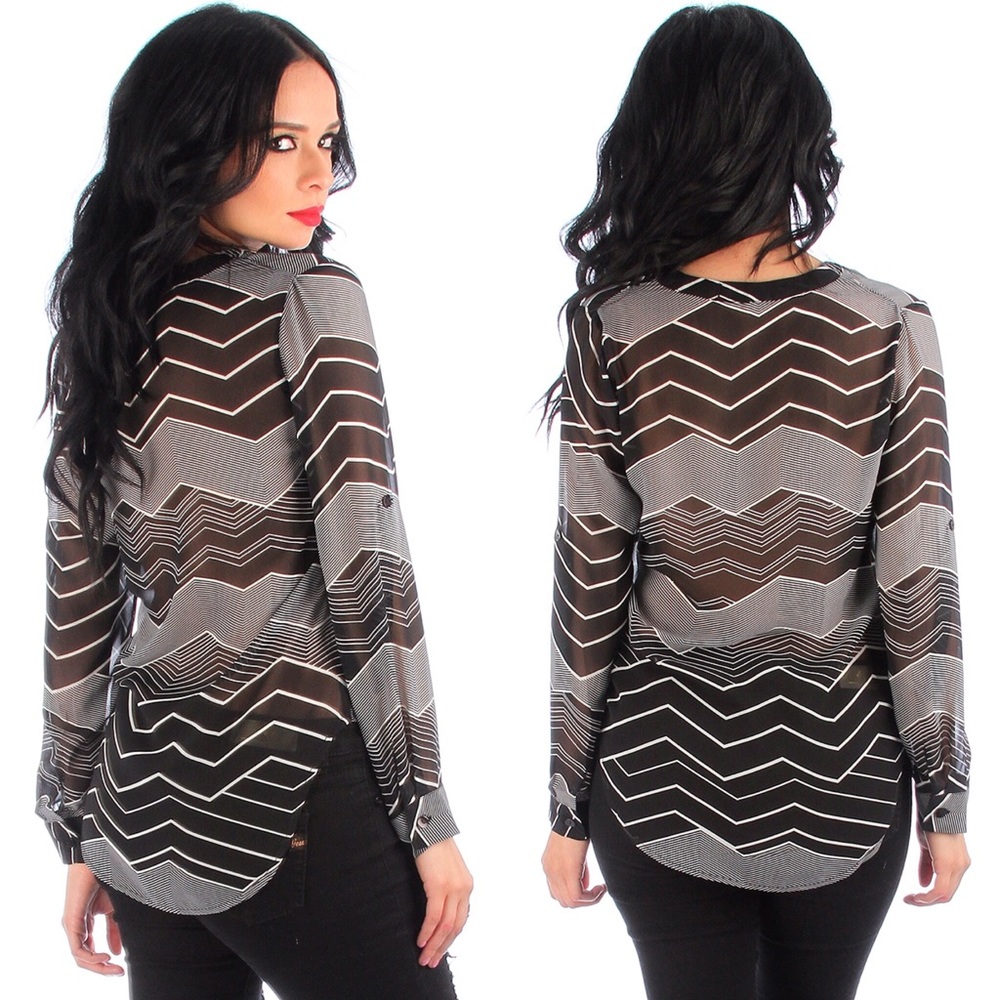🌟SALE🌟 Black Chevron Hi Low Long Sleeve Blouse - Picture 3 of 5