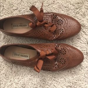 Steve Madden oxfords
