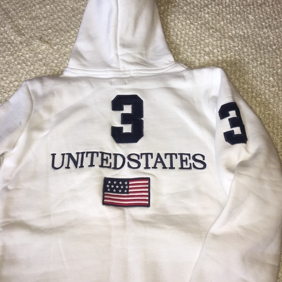 SOLD! 🇺🇸NWOT Ralph Lauren hooded sweatshirt - Picture 3 of 3
