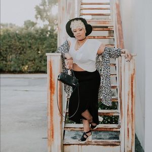 Meet your Posher, Elizabeth