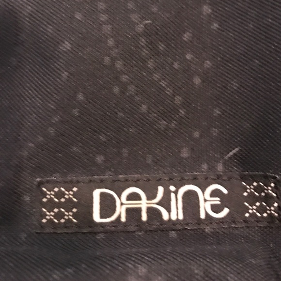 Dakine purse - Picture 2 of 4