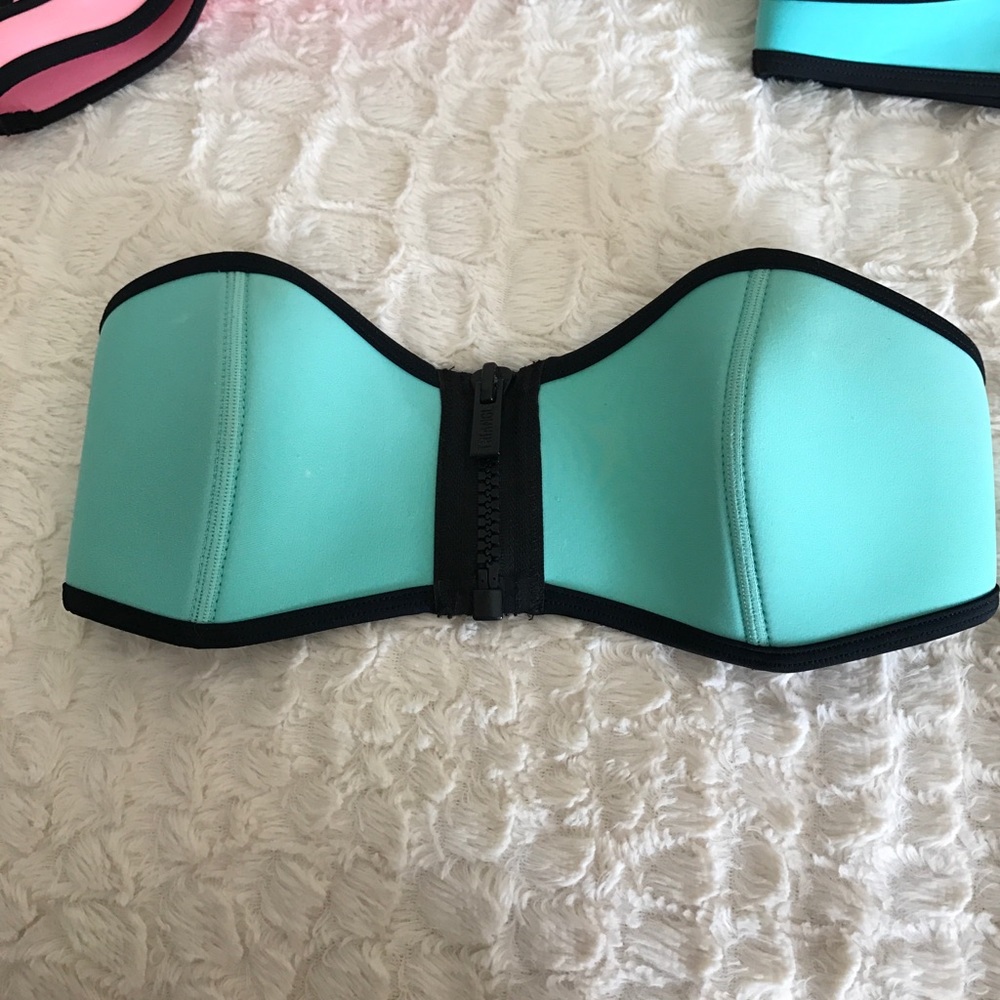 Triangl bikini top