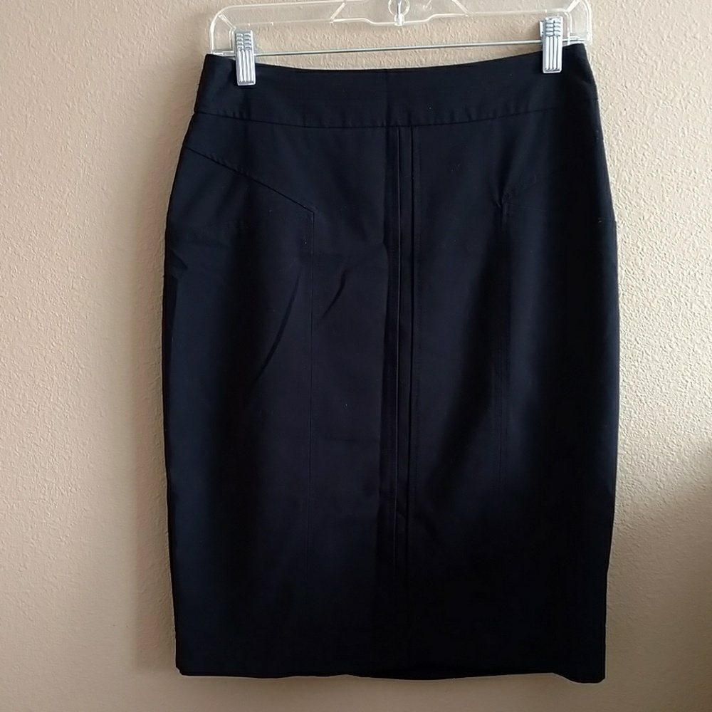 Black Worthington pencil skirt