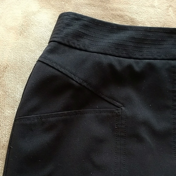 Black Worthington pencil skirt - Picture 4 of 4