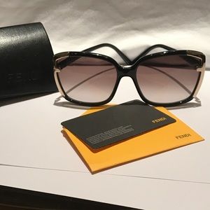 AUTH FENDI double F black oversized sunglasses