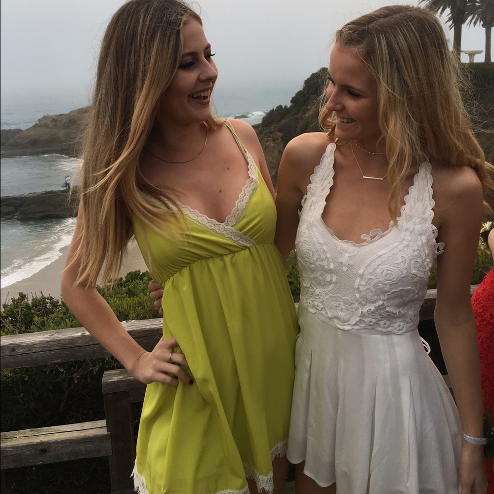 White romper wore once for 30 min