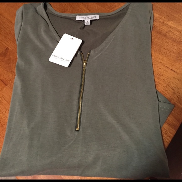 Green Envelope | Tops | Nwt Gray Green ...