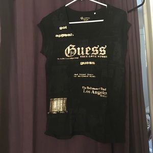 Guess t-shirt