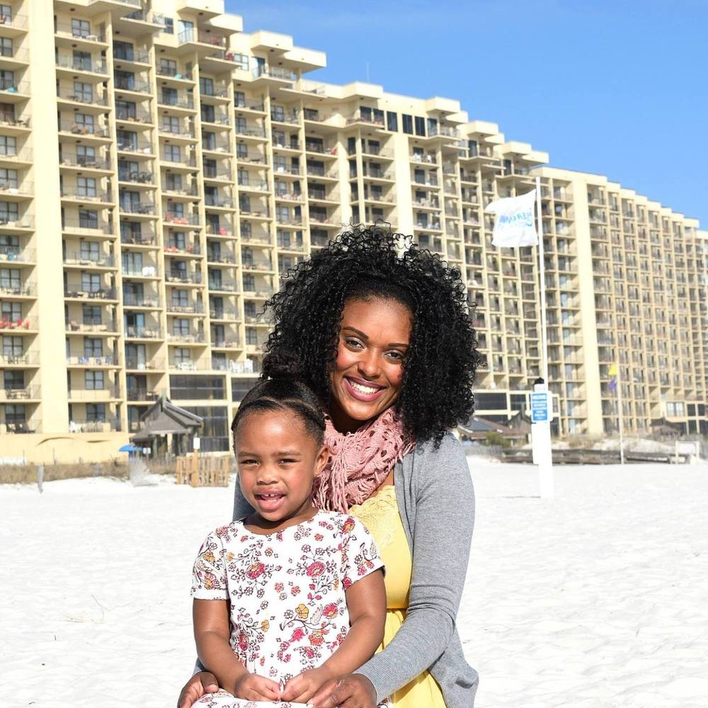 Meet your Posher, Faith broussard