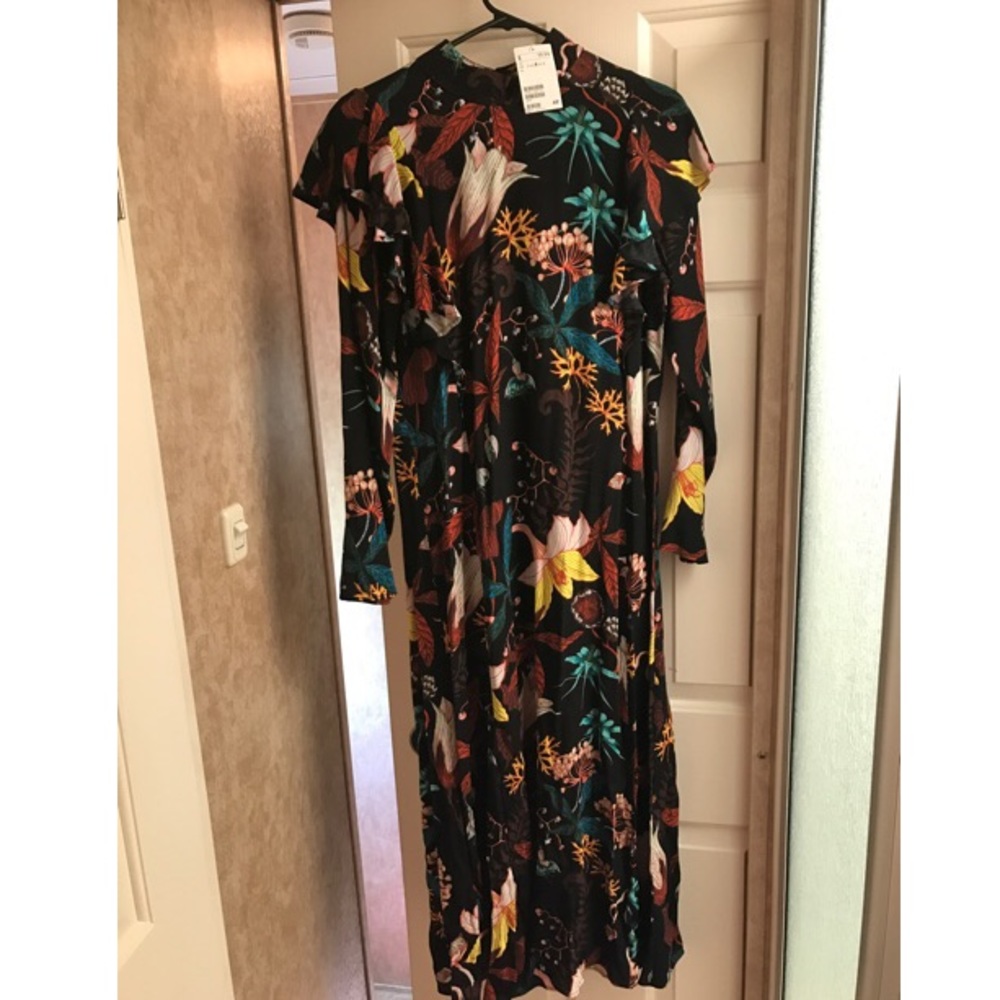 H&M dress