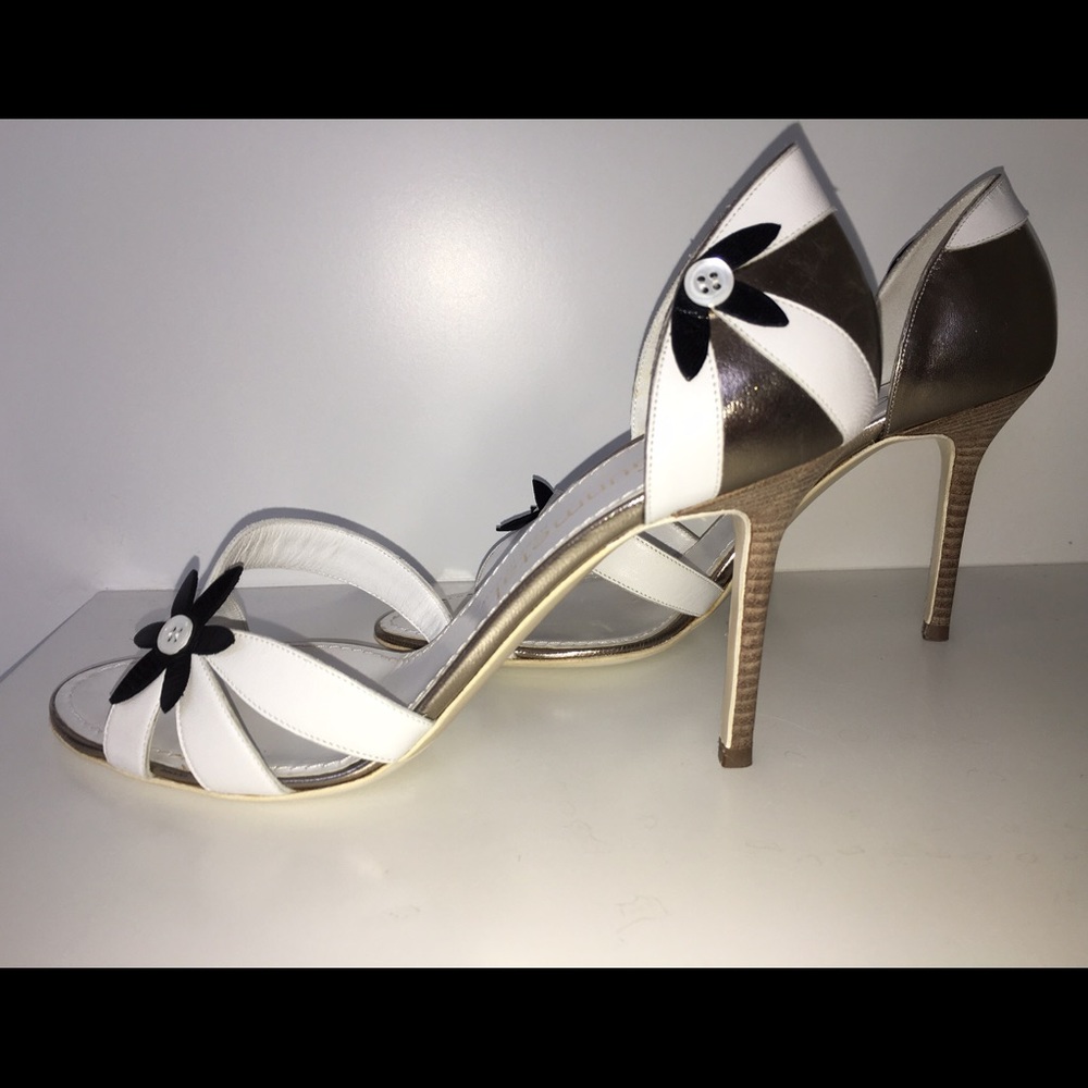 Gunmetal white/platinum/black Daisy Heels