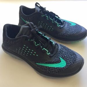 Nike FS Lite Run 2 Premium Women's Running Shoes