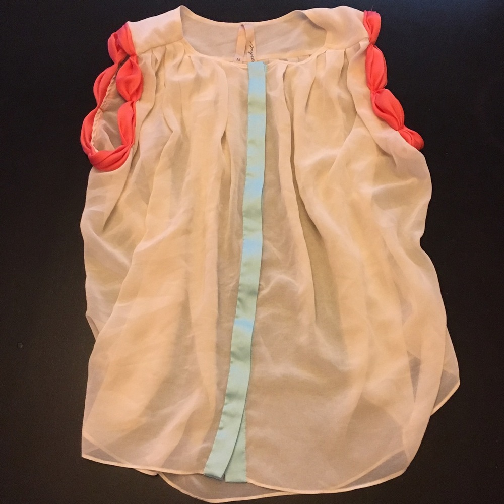 Mystree Flowy Shell Top