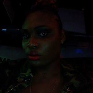 Meet your Posher, Sharika