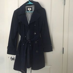 Navy Blue Gallery Trenchcoat