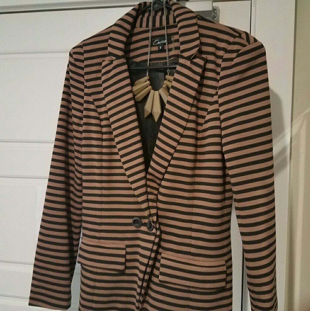 Black and brown blazer