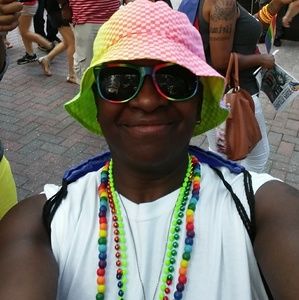 Meet your Posher, Sheila